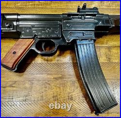 Denix STG-44 Assault Rifle Non-Firing Replica German WWII Excellent Unused