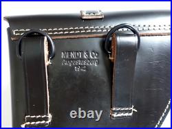 GERMAN ARMY REPRO WW2 BLACK LEATHER FLARE HOLSTER WITH PUSH ROD dated 1942