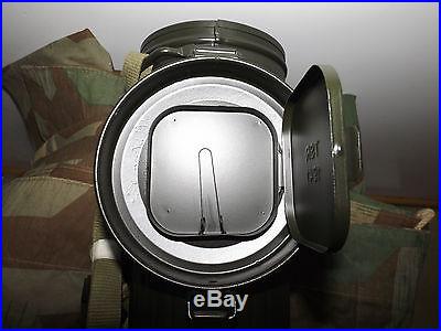 German WW 2 Wehrmacht gas mask canister can complete army Heer Elite
