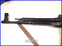 German WW II MP44 Non-Firing Replica Movie Prop With Leather Sling Best Quality
