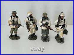 King & Country BBG02 Winter Patrol WWII German (Retired)