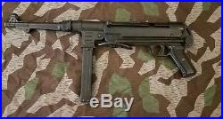 MP40 SUB-MACHINE GUN bakelite foregrip, GERMANY 1940 DENIX NON-FIRING PROP