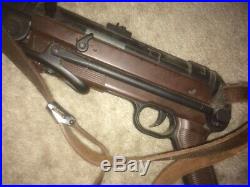 Metal Model Mp 40 Exact Replica With Vintage Sling Moving Parts