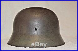 Original German helmet M-35 ET68 WWIi with lekals