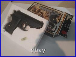 Replica Denix German WWII NON-FIRING pistol Replica Denix German WWII NON-FIRING pistol