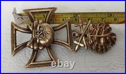 Skull with Iron Cross, oak leaves with swords