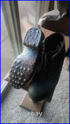 Texled German WW2 Lowboots at the front, atf used and blackened size 10.5