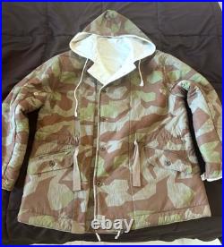 WW2 German Heer Splinter a Winter Parka Padded White Reverse, size medium WW2 German Heer Splinter a Winter Parka Padded White Reverse, size medium