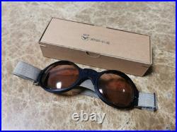 WW2 Luftwaffe Pilot Goggles(Brown lens) with the cardboard box