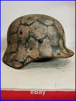 WWII German M35 Winter Camo Helmet withWire Pattern