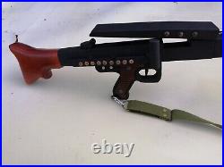 WWII weapon machine gun Mg42 model toy made of wood Collection, Scale 20% minus
