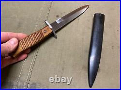 Wwii German M31 Fighting Knife & Scabbard